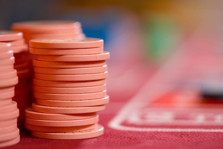 The Poker Player’s Guide to Bankroll Management: Strategies and Tips